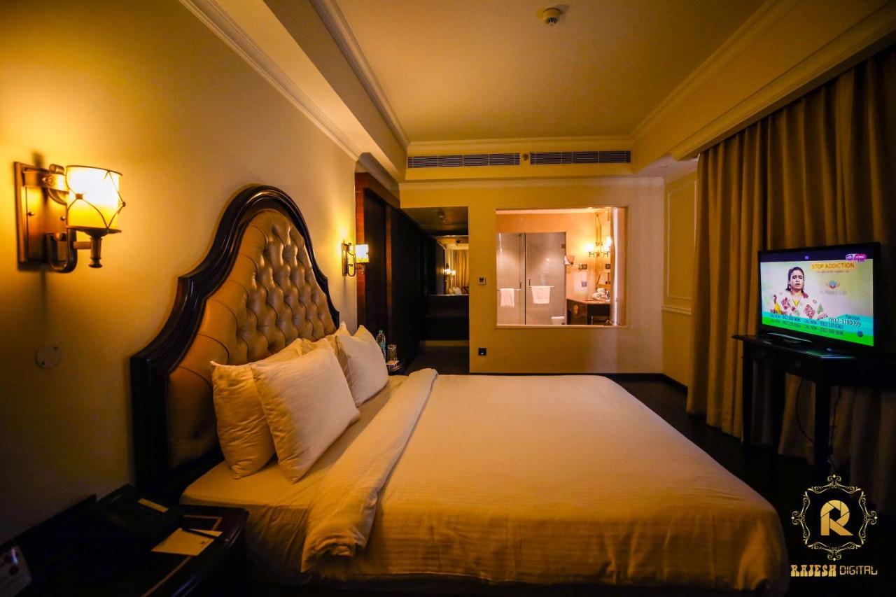 Golden Galaxy Hotels And Resorts Delhi  Exterior foto